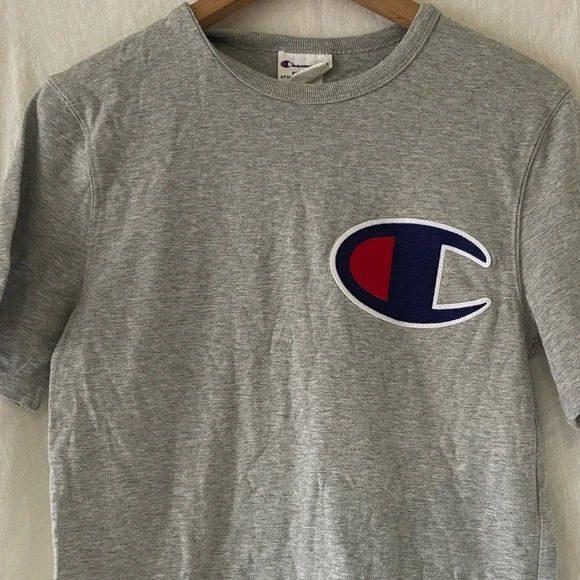 Vintage champion over sized shirt - Picture 2 of 3